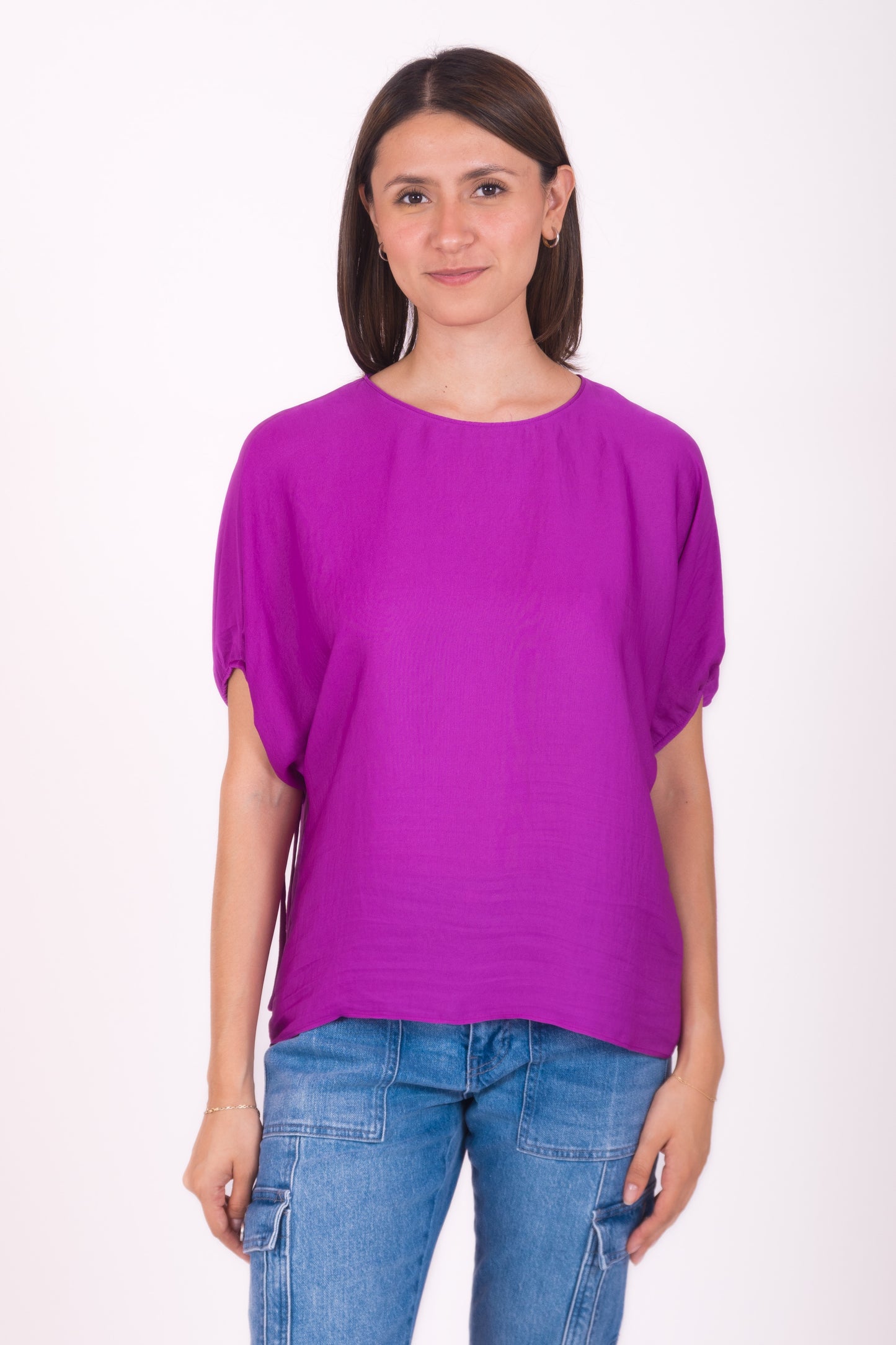 Blusa corte mariposa con ajuste en manga 116677