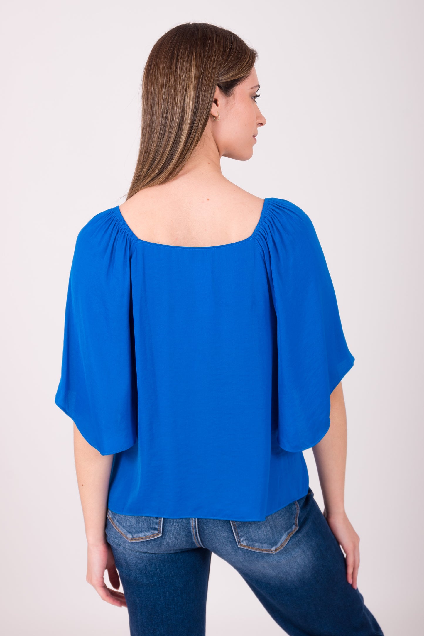 Blusa a los hombros  114708