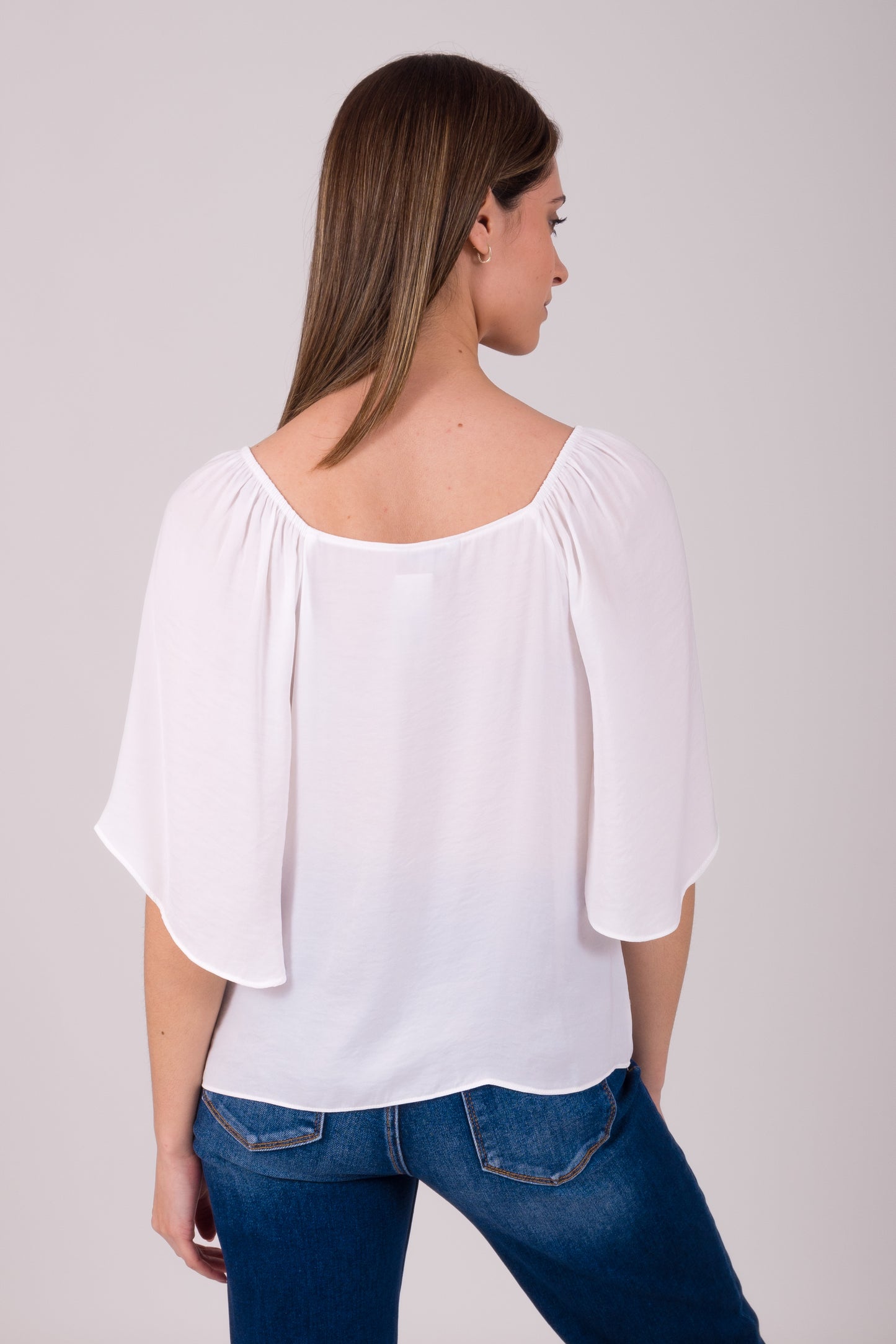 Blusa a los hombros  114708