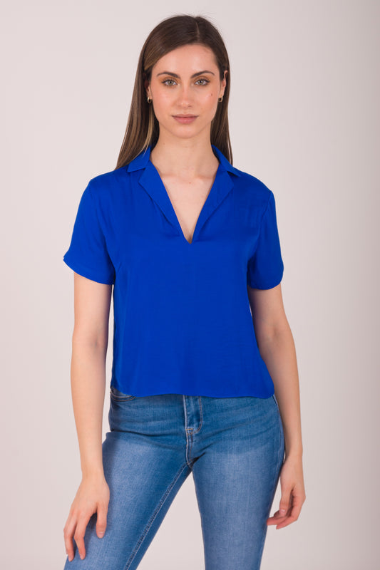 Blusa con cuello corta 119449